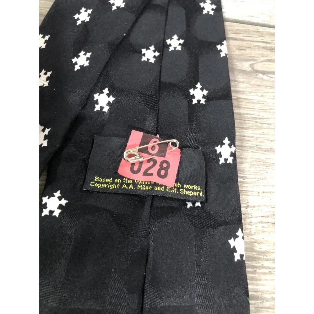 Disney Winnie the Pooh Christmas Tie Mens OS Black Excellent Silk Holiday Tigger